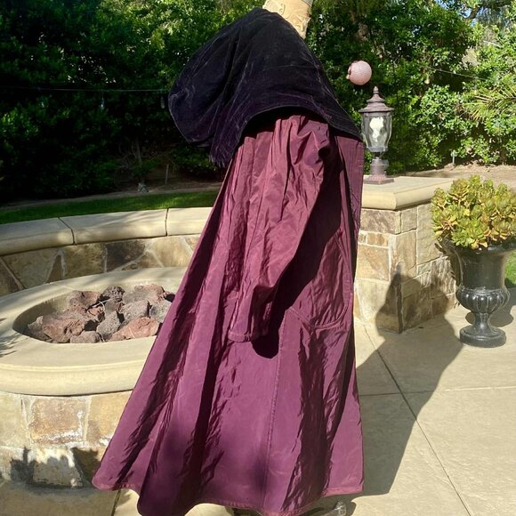 Mycra Pac Designerware Velvet Reversible Rain Coat Whimsy Goth Cape Hooded RARE - Picture 15 of 16